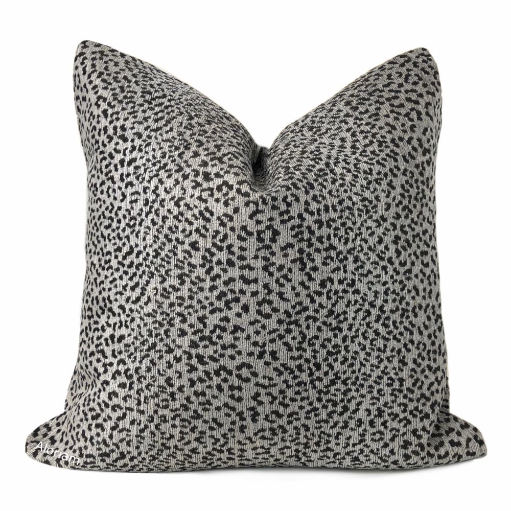 Black and white online spotted pillow