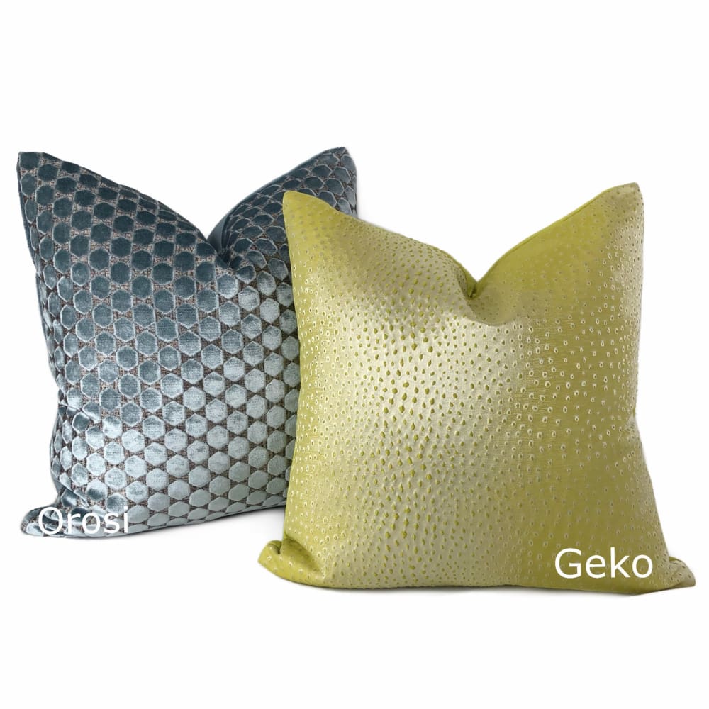 Geko Chartreuse Green Lizard Texture Pillow Cover - Aloriam