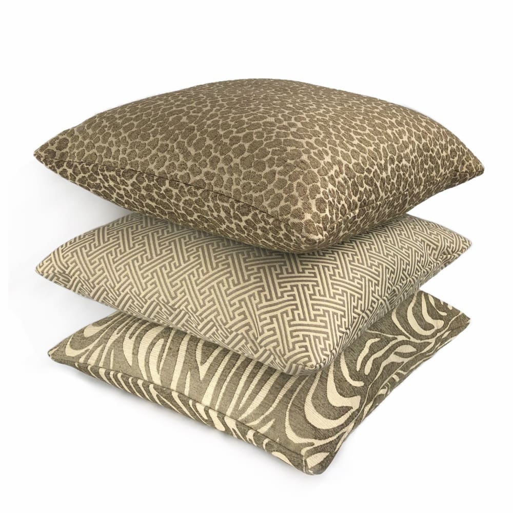 Niobe Brown Leopard Spots Chenille Pillow Cover - Aloriam