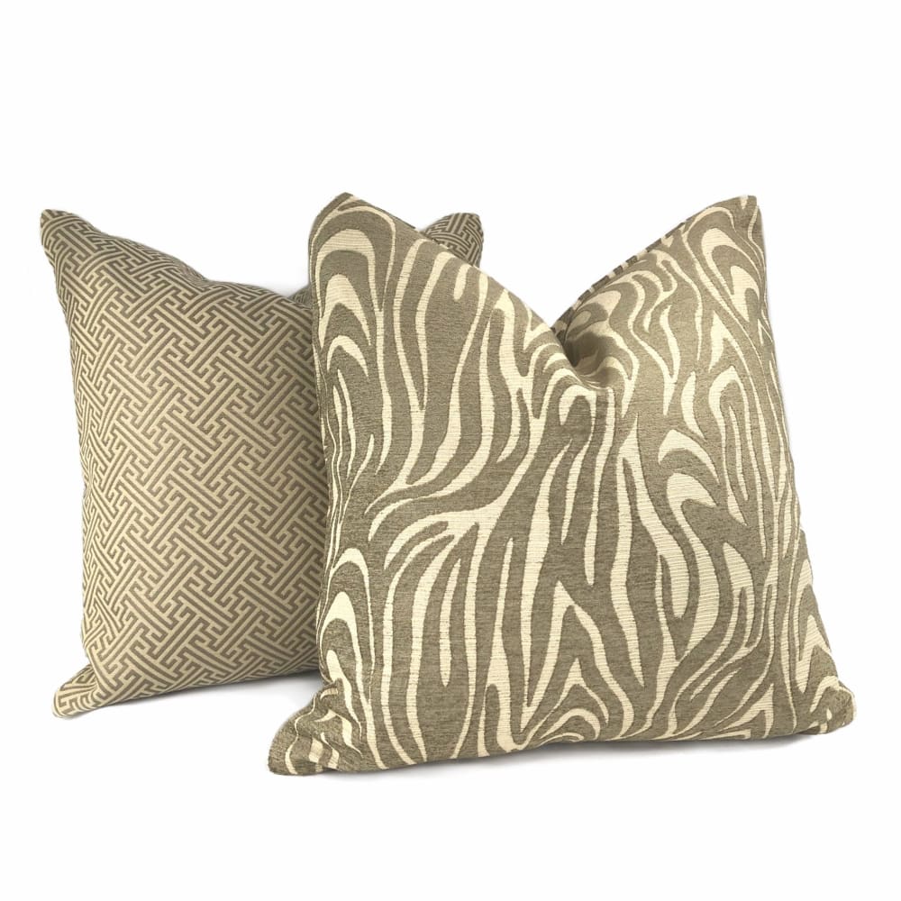 Saber Brown Beige Animal Stripe Chenille Pillow Cover - Aloriam