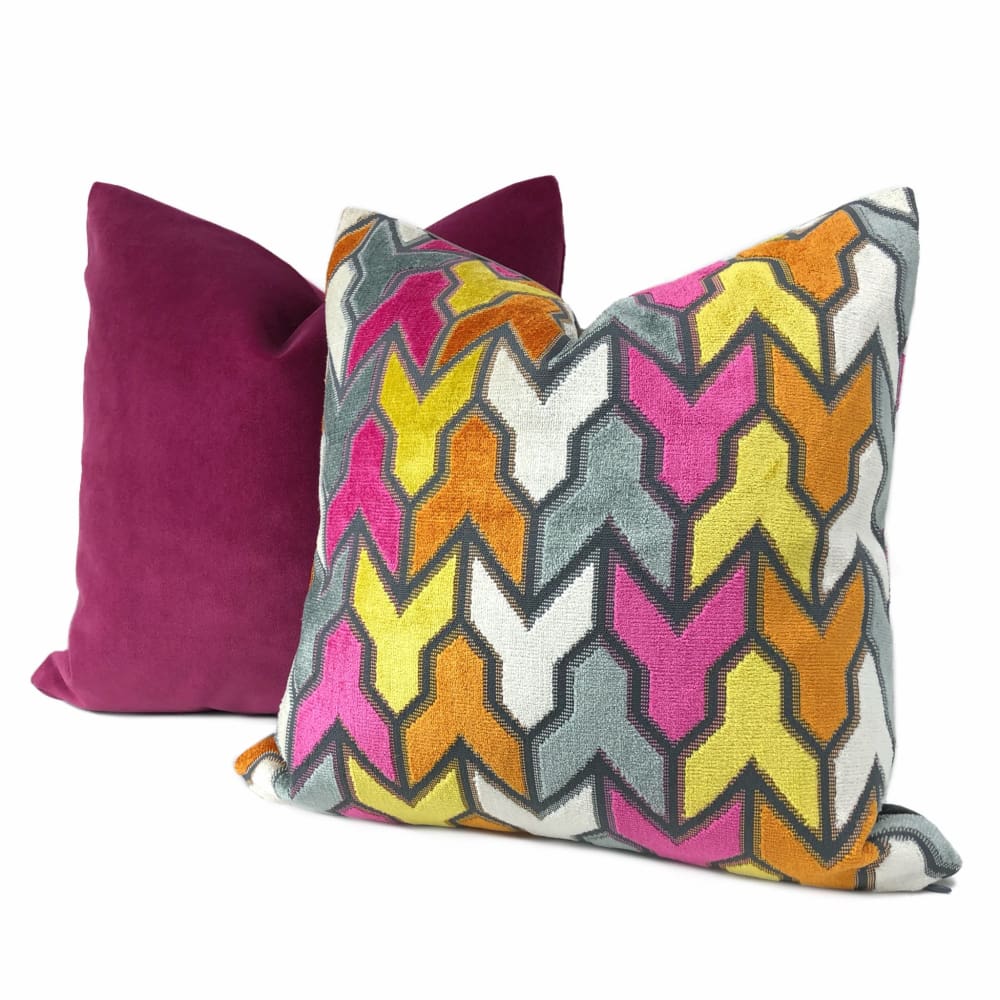 Brookhaven Arrow Geometric Pink Orange Yellow Gray Velvet Pillow Cover - Aloriam