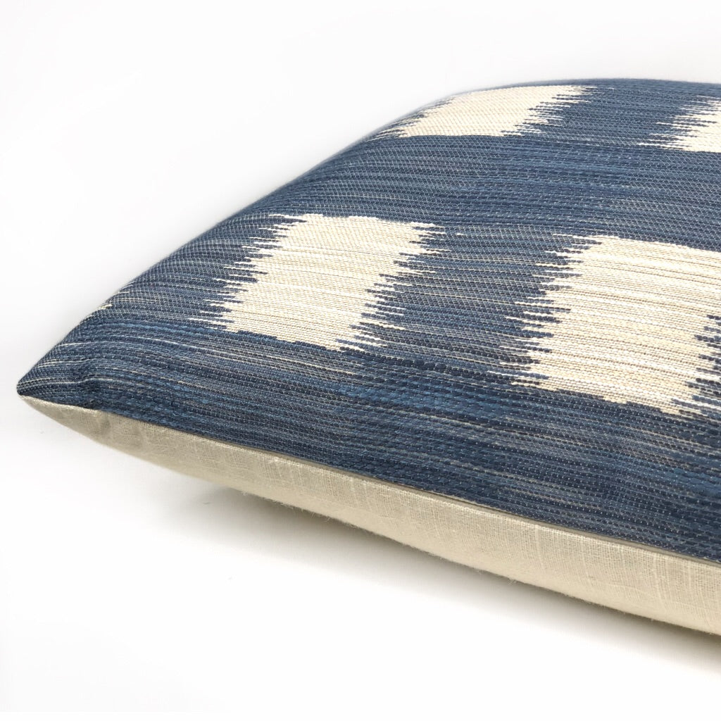 (CLEARANCE) Kravet Ikat Plaid Checks Blue Off-White Geometric Pillow Cover