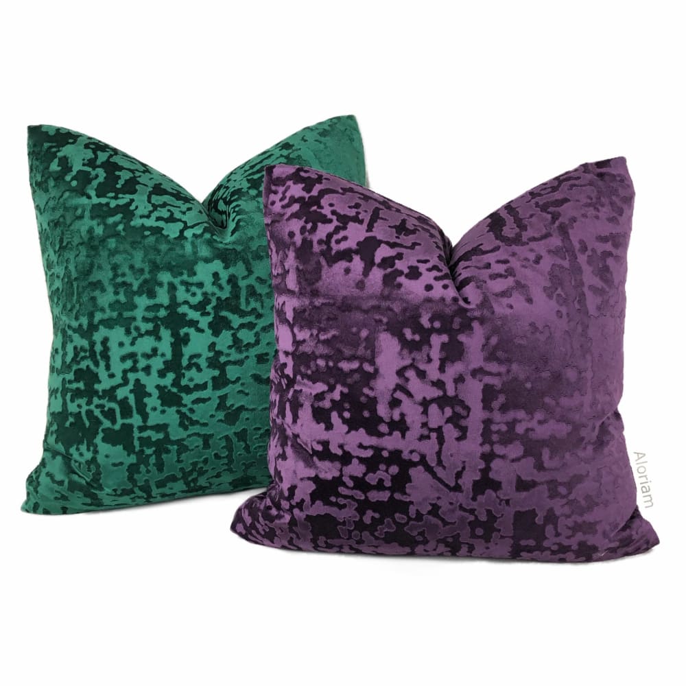 Kael II Emerald Green Abstract Distressed Tonal Velvet Pillow Cover - Aloriam