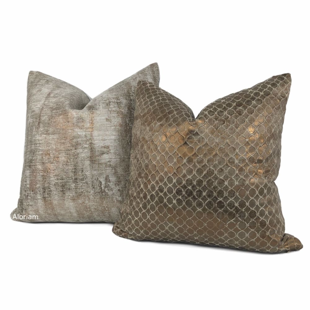 Leonardo Metallic Bronze Gray Patina Texture Pillow Cover - Aloriam