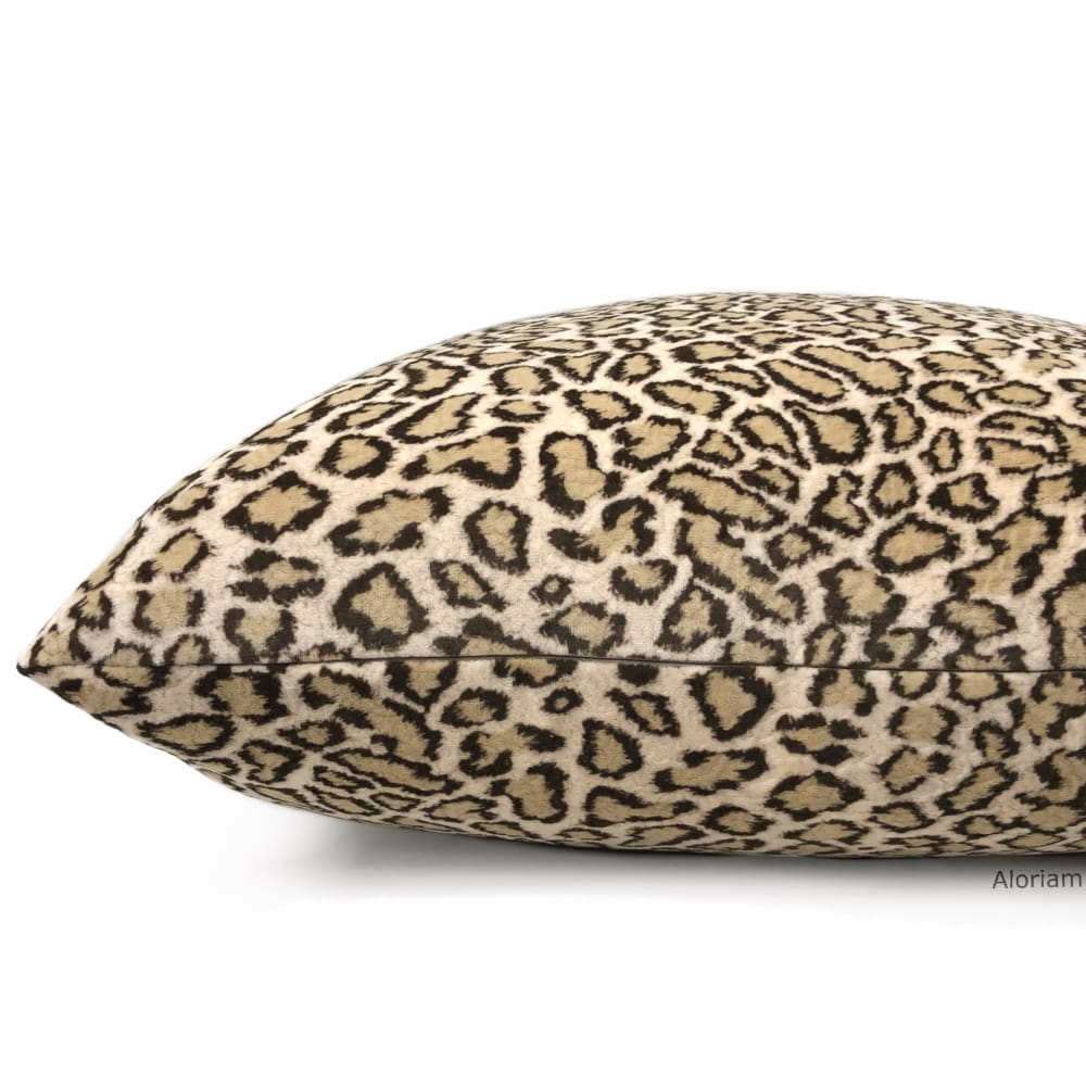 Lynx Cream Beige Wildcat Leopard Print Velvet Pillow Cover - Aloriam