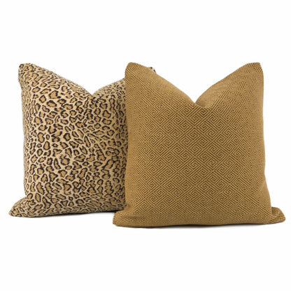 Lynx Golden Beige Tan Wildcat Leopard Print Velvet Pillow Cover - Aloriam