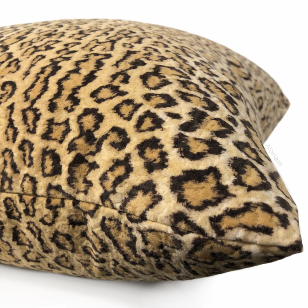 Lynx Golden Beige Tan Wildcat Leopard Print Velvet Pillow Cover - Aloriam